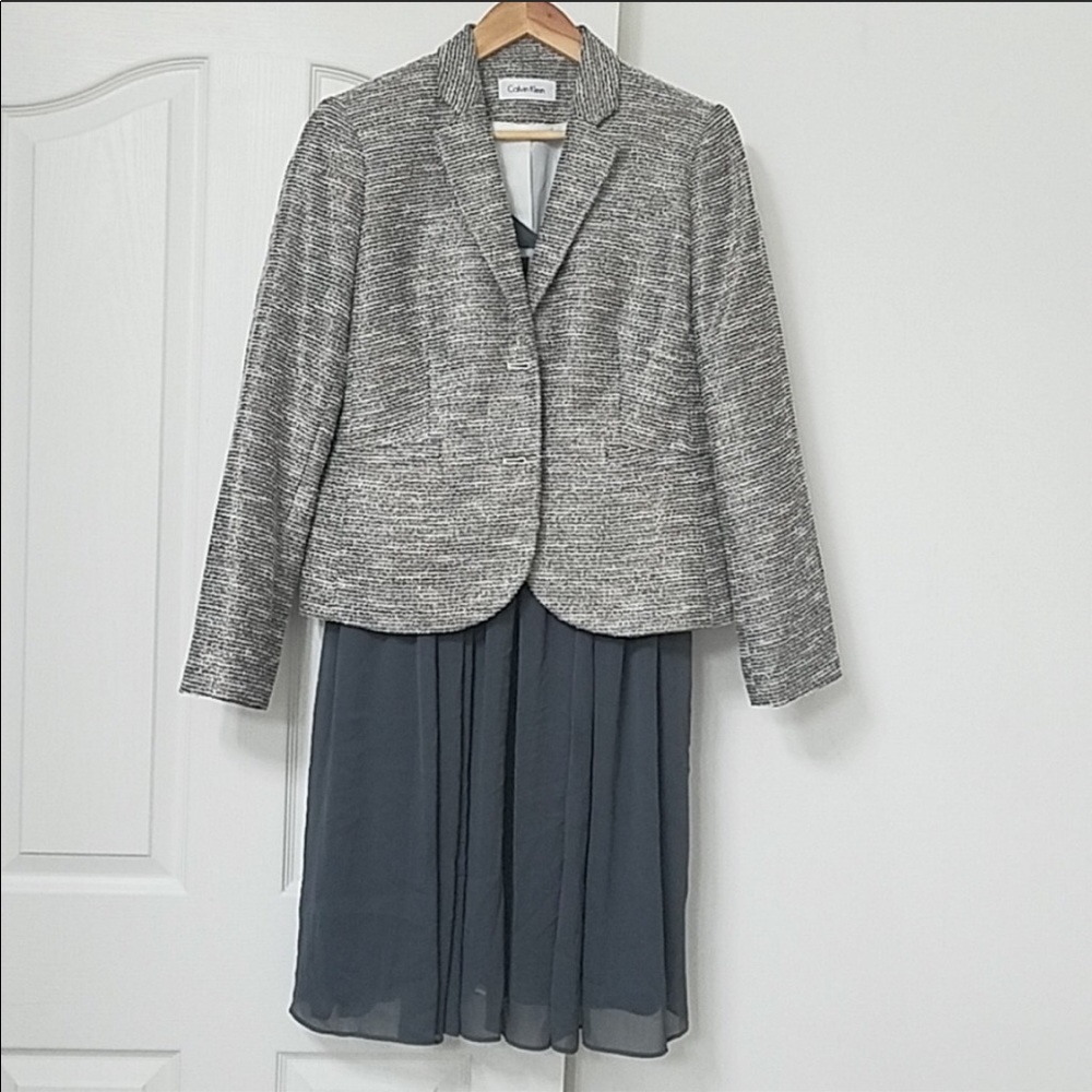 Calvin Klein 2button blazer - Picture 2 of 8